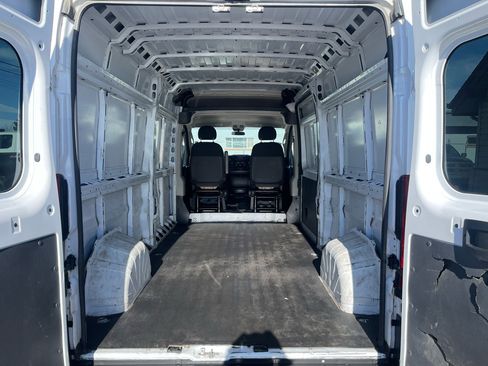 Used 2021 RAM ProMaster 2500 image 11