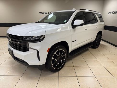 Used 2024 Chevrolet Tahoe RST w/ Luxury Package AWD/4WD image 3