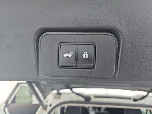 Certified 2023 Nissan Rogue SL AWD/4WD image 13