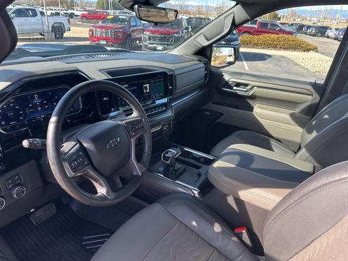 Certified 2025 Chevrolet Silverado 1500 ZR2 w/ ZR2 Bison Edition image 13