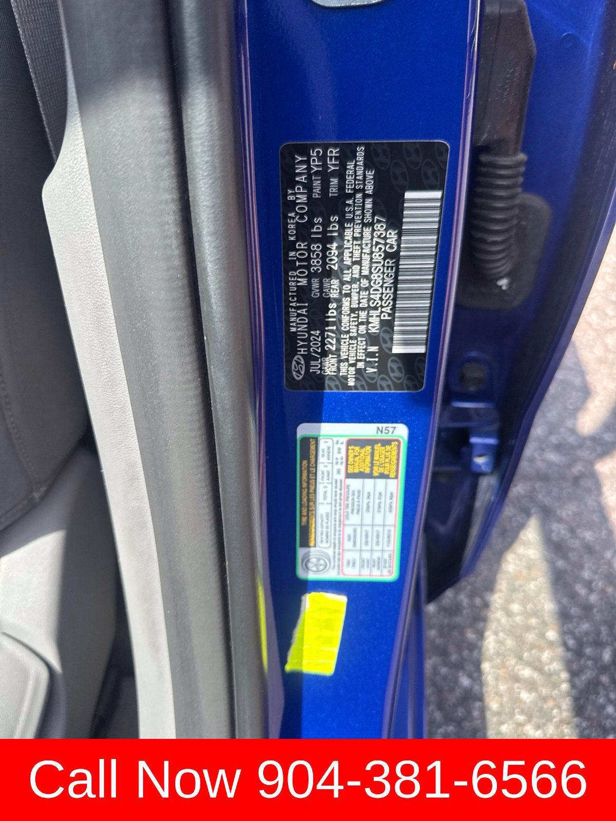 Used 2025 Hyundai Elantra SEL FWD image 14