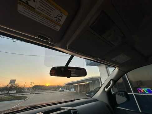 Used 2015 Nissan Xterra S w/ Value Package image 27