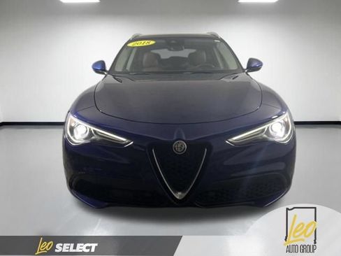Used 2018 Alfa Romeo Stelvio Ti AWD/4WD image 7
