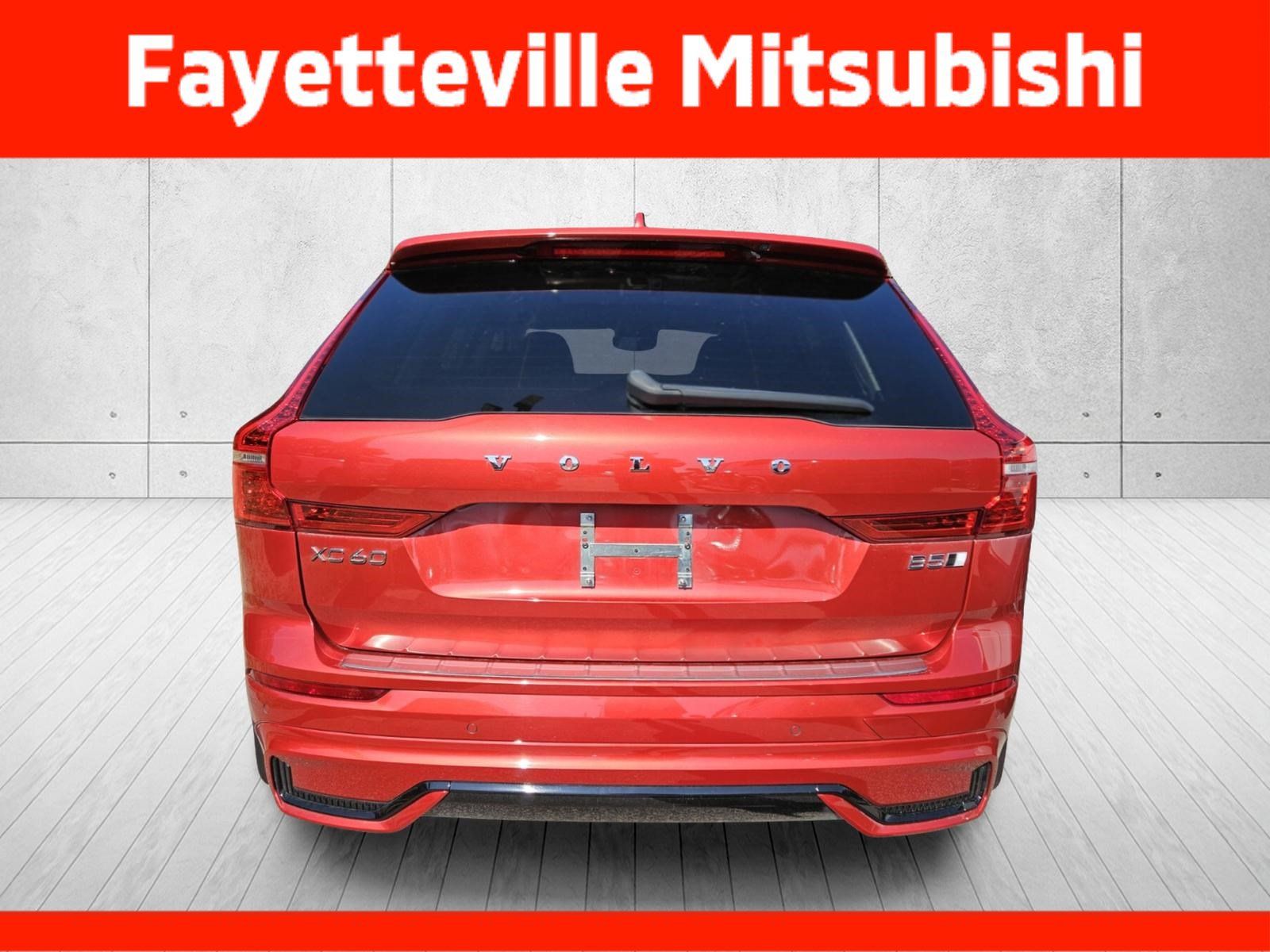 Used 2023 Volvo XC60 B5 Plus w/ Protection Package Premier AWD/4WD image 10