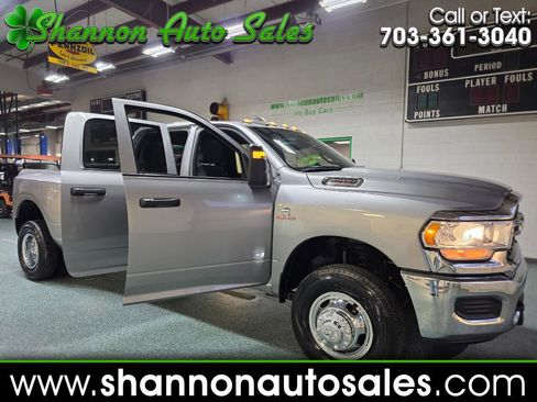 Used 2024 RAM 3500 Tradesman w/ Safety Group AWD/4WD image 1