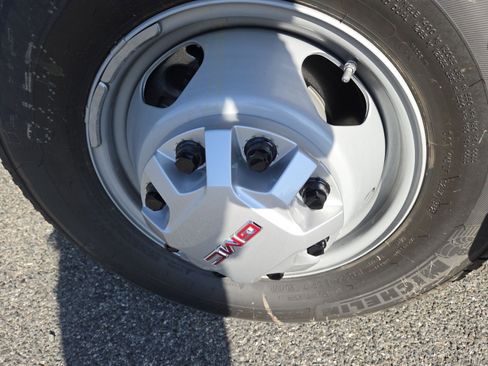 New 2026 GMC Sierra 3500 Pro w/ Convenience Package image 12