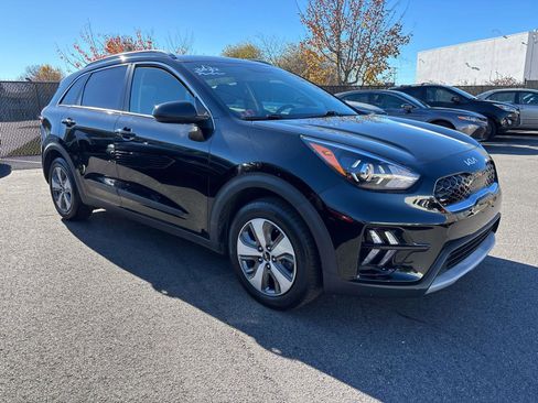 Used 2022 Kia Niro LX image 5