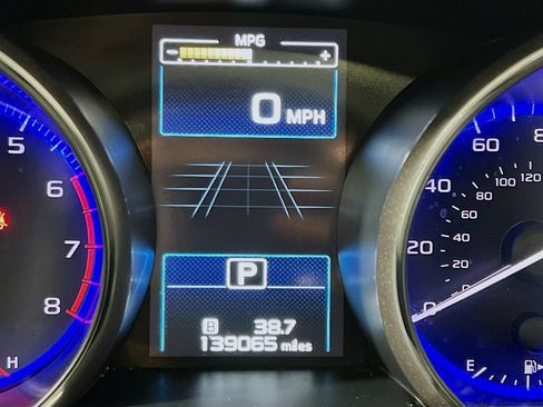 Used 2016 Subaru Outback 2.5i Limited AWD/4WD image 12