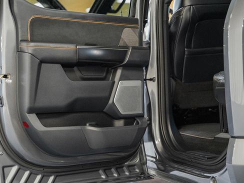 Certified 2022 Ford F150 Platinum w/ FX4 Off-Road Package image 44