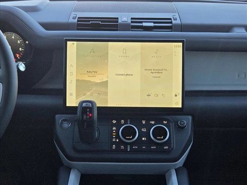 New 2026 Land Rover Defender 110 X-Dynamic SE image 12