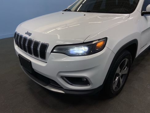 Certified 2019 Jeep Cherokee Limited image 52