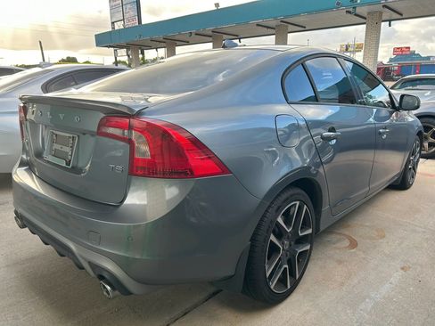Used 2017 Volvo S60 T5 Dynamic w/ Vision Package FWD image 4