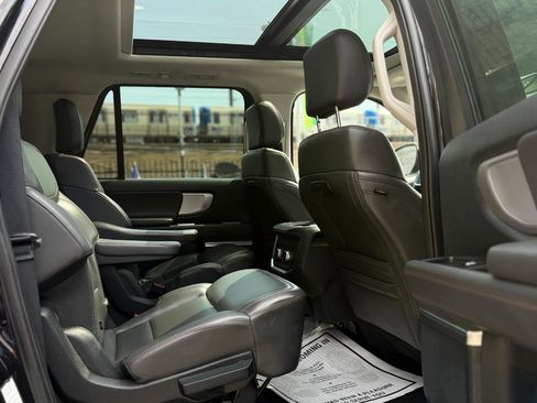 Used 2025 Ford Expedition Max Active image 38