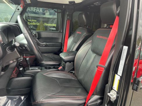 Used 2018 Jeep Wrangler Unlimited Rubicon AWD/4WD image 21