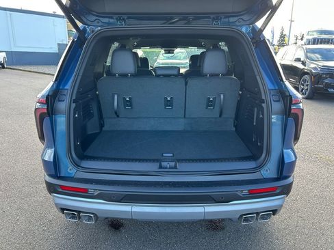 New 2026 Chevrolet Traverse LT w/ Driver Confidence Package image 24