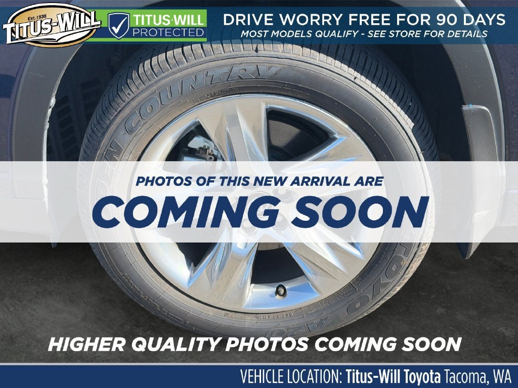 Used 2016 Toyota Highlander Limited w/ Driver Technology Package AWD/4WD image 5