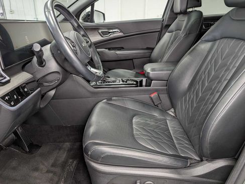 Used 2024 Kia Sportage X-Line w/ X-Line Premium Package AWD/4WD image 4