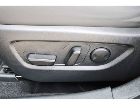 Certified 2025 MAZDA CX-30 AWD 2.5 S w/ Preferred Package image 27