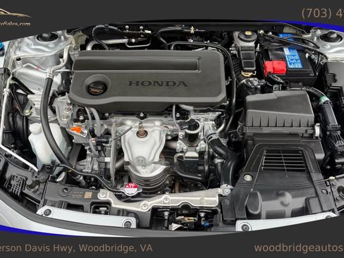 Used 2025 Honda Civic Sport image 31