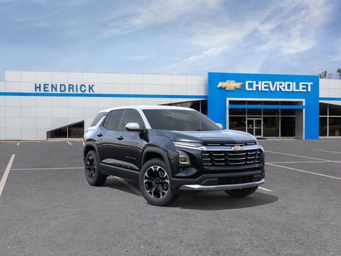 New 2026 Chevrolet Equinox LT image 2