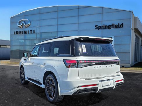 New 2026 INFINITI QX80 4WD w/ Sport Exterior Package image 4