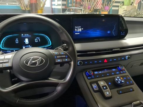 Used 2025 Hyundai Palisade SEL AWD/4WD image 12