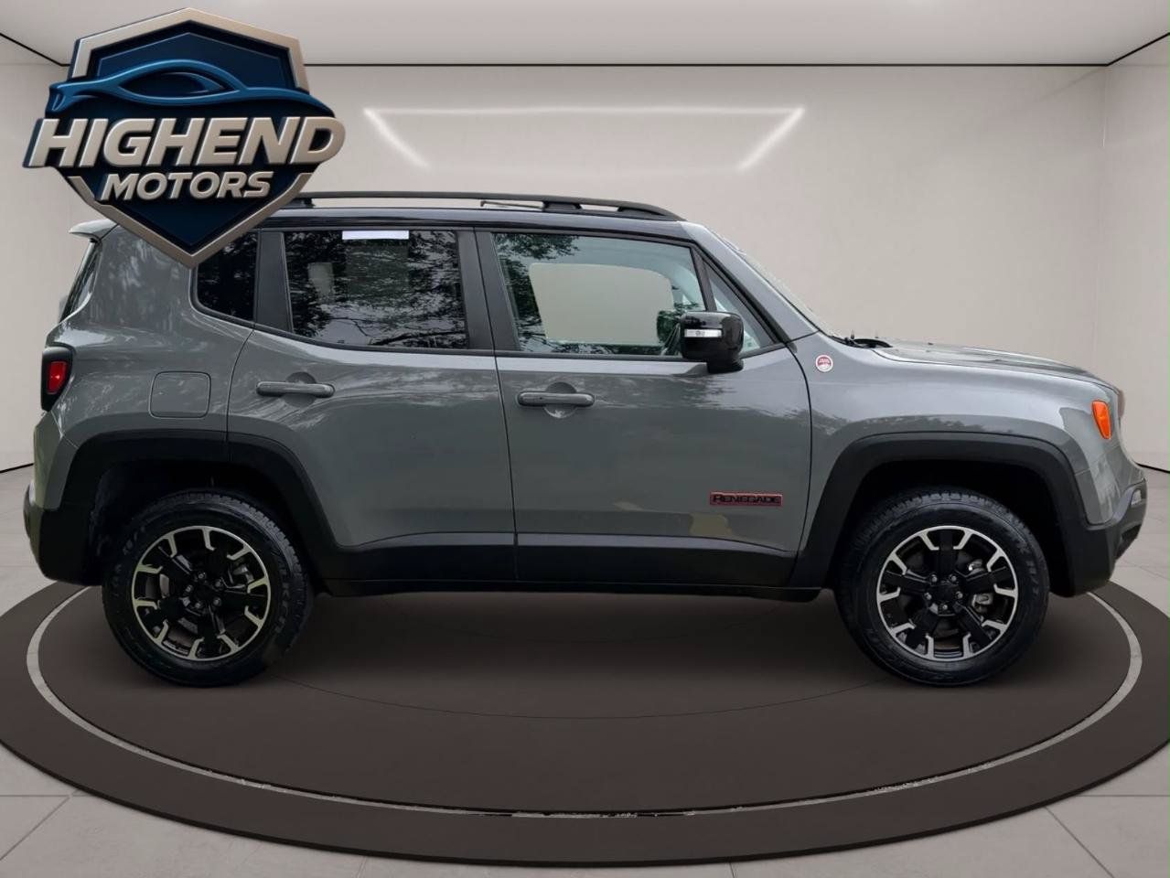Used 2023 Jeep Renegade Trailhawk AWD/4WD image 7
