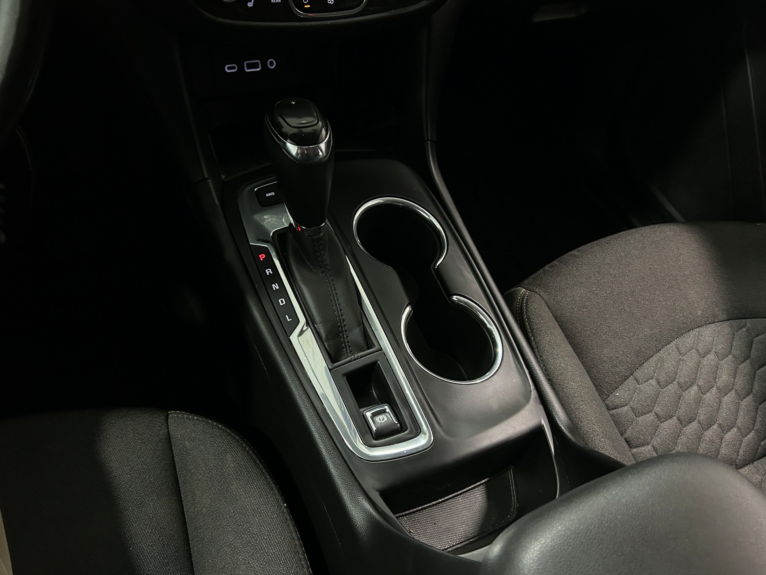 Used 2019 Chevrolet Equinox LT AWD/4WD image 10