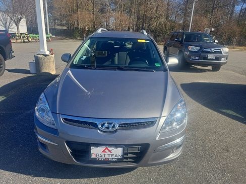 Used 2012 Hyundai Elantra GLS w/ Preferred Pkg image 2