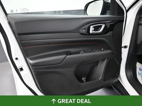 Used 2025 Jeep Compass Trailhawk AWD/4WD image 29