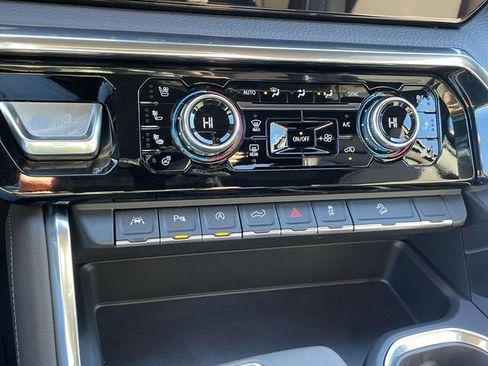 New 2026 GMC Sierra 1500 Denali AWD/4WD image 16