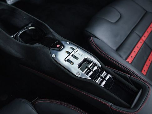 Used 2024 Ferrari SF90 Spider AWD/4WD image 60