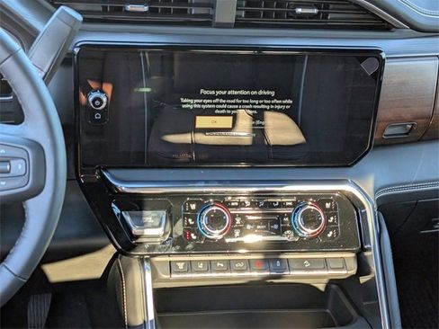 New 2026 GMC Sierra 2500 Denali Ultimate image 10