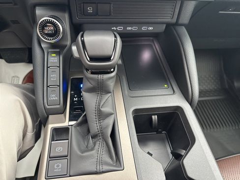 Used 2025 Toyota Land Cruiser w/ Premium Package image 10