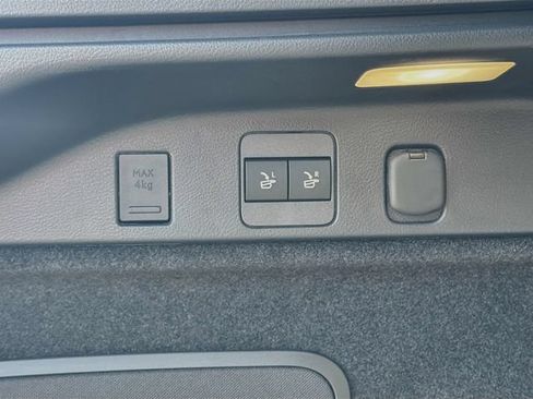 Used 2025 Lexus RX 350 Premium w/ Accessory Package (Z1) FWD image 13