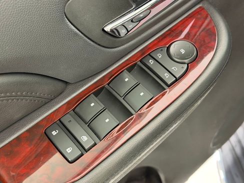 Used 2008 Cadillac Escalade 2WD image 12