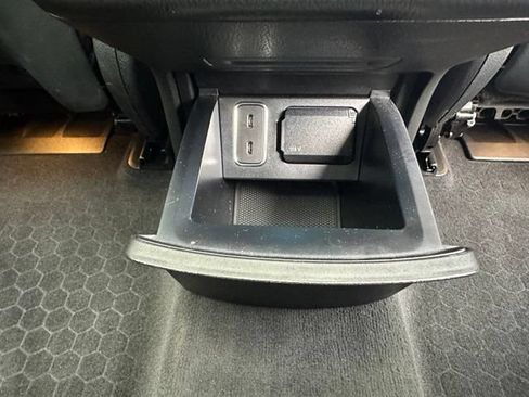 Used 2022 Mercedes-Benz GLS 450 4MATIC image 29