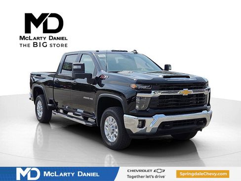 Used 2026 Chevrolet Silverado 2500 LT w/ Convenience Package image 1