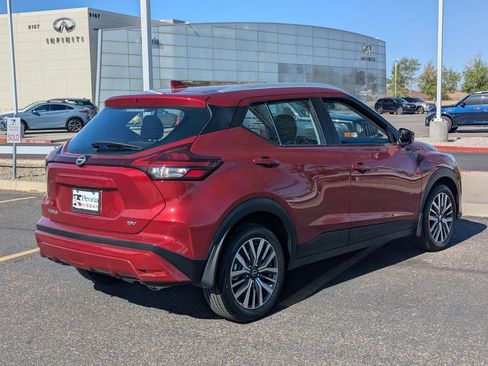 Certified 2024 Nissan Kicks SV FWD image 8