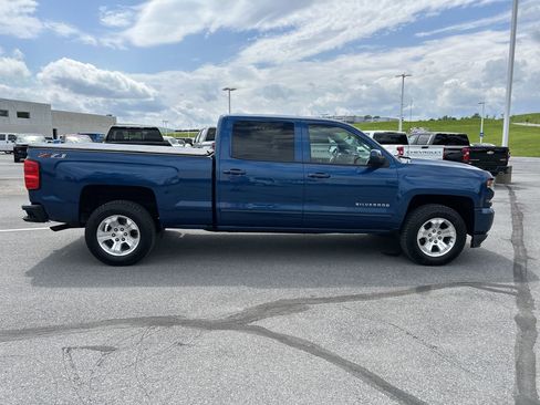 Used 2018 Chevrolet Silverado 1500 LT w/ All Star Edition AWD/4WD image 8