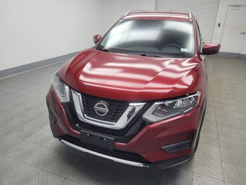 Used 2019 Nissan Rogue SV AWD/4WD image 15