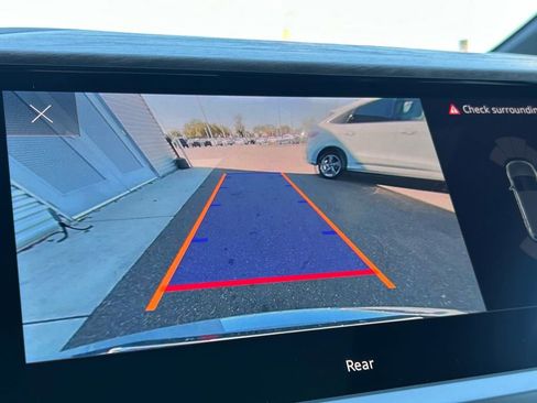 Used 2024 Audi Q4 e-tron Premium w/ Convenience Package image 36