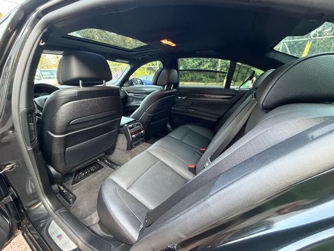 Used 2015 BMW 740i RWD image 29