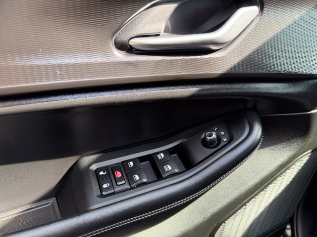 Used 2023 Jeep Grand Cherokee L Laredo w/ Luxury Tech Group I AWD/4WD image 34