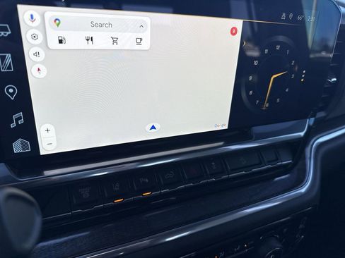 Used 2025 Chevrolet Silverado 2500 LTZ w/ LTZ Premium Package image 20