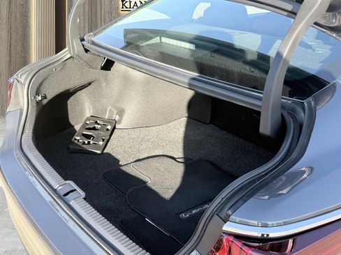 Used 2025 Lexus ES 300h F Sport image 65