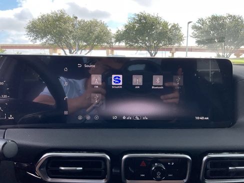 New 2026 Nissan Sentra SV w/ SV Convenience Package FWD image 24