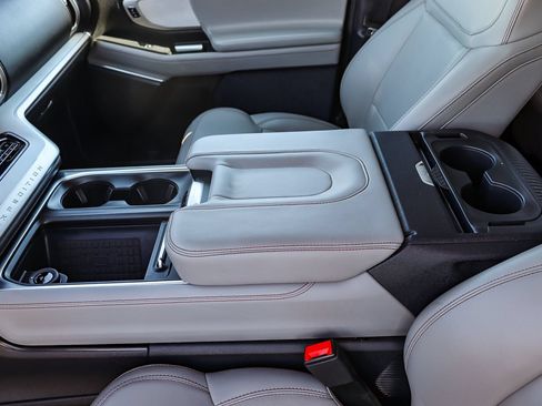 Certified 2025 Ford Expedition Active RWD image 20