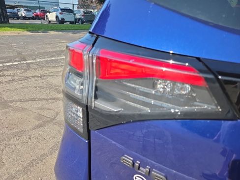 Used 2025 Subaru Forester Sport AWD/4WD image 9