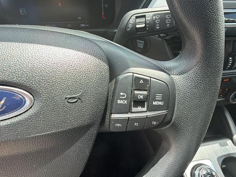 Used 2025 Ford Escape Active AWD/4WD image 27